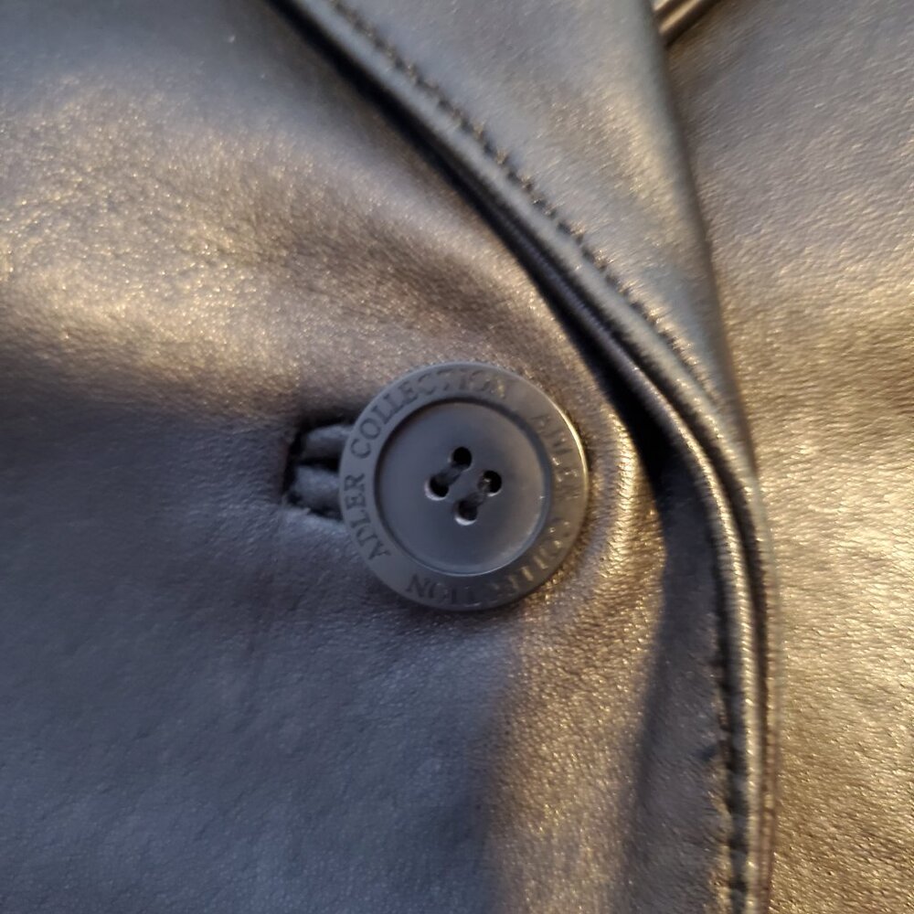 Y2K Genuine Leather by Alder Collection Size Medium - Picture 11 of 16